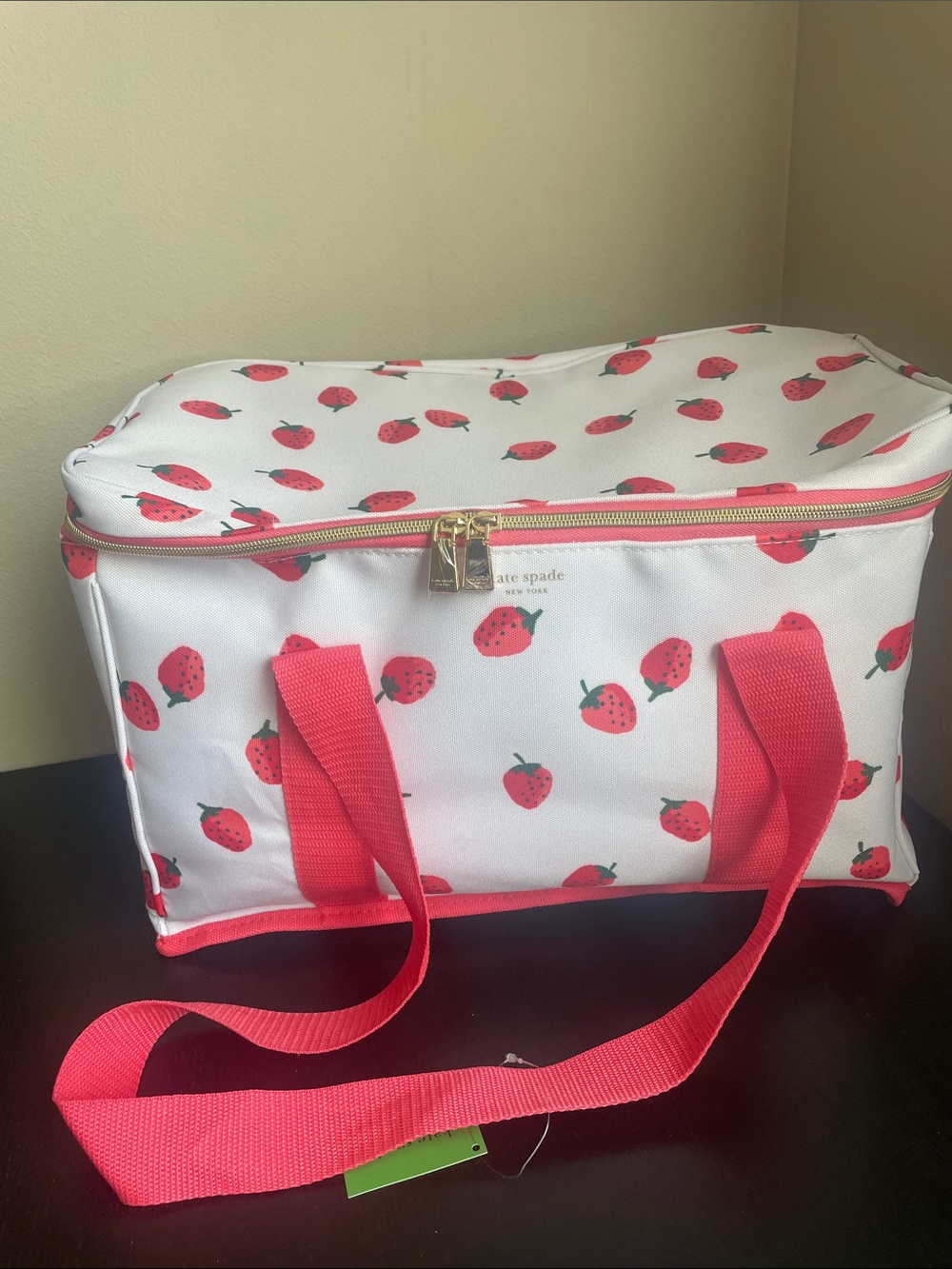 Kate Spade Cooler Bag Strawberry Classy Large Brand New With Tag